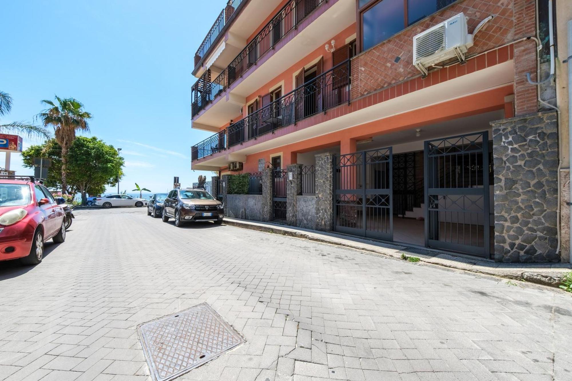 Taormina Beach Front - Mazzeo Eksteriør bilde